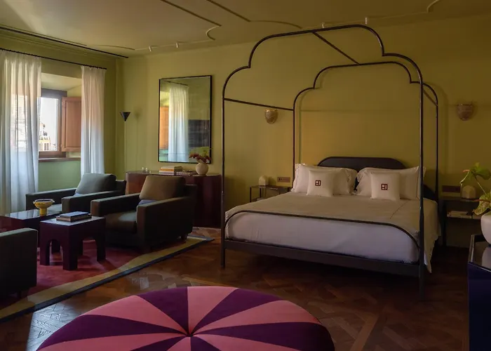 Palazzo Talia - Small Luxury Of The World